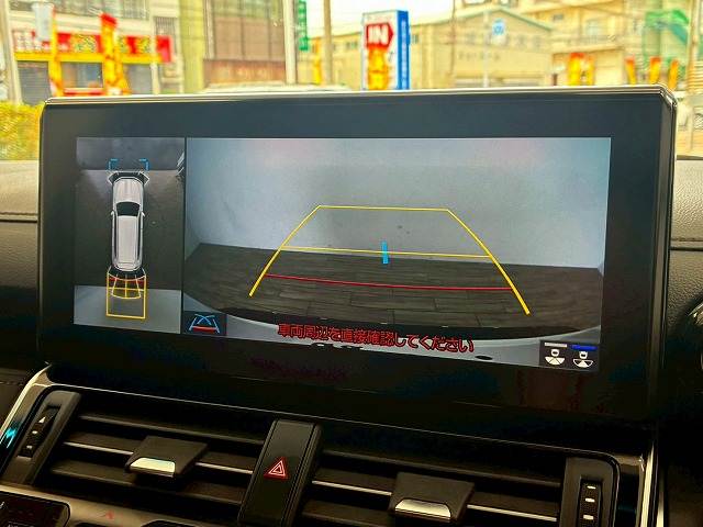 トヨタ&nbsp;ランドクルーザー300系の画像4