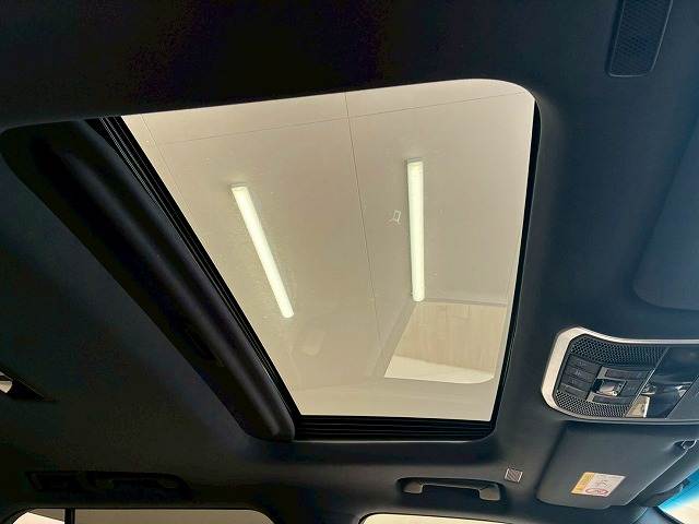 トヨタ&nbsp;ランドクルーザー300系の画像5