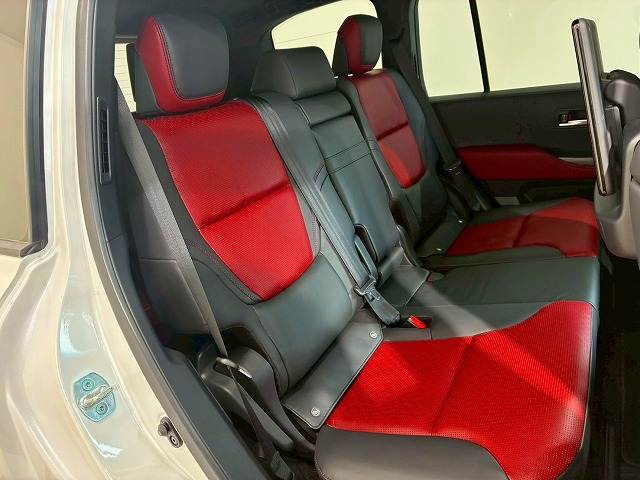 トヨタ&nbsp;ランドクルーザー300系の画像11