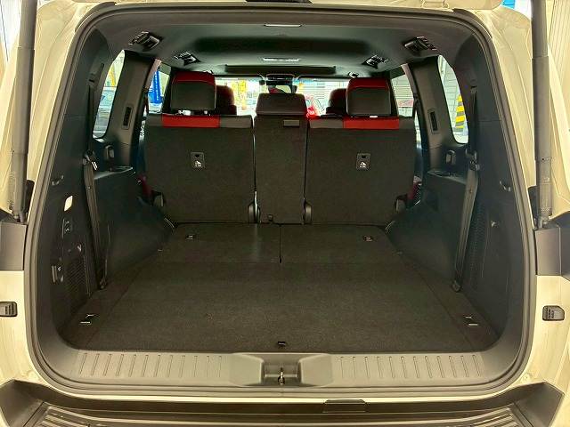 トヨタ&nbsp;ランドクルーザー300系の画像13