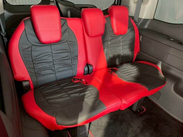 ホンダ ステップワゴンの画像12