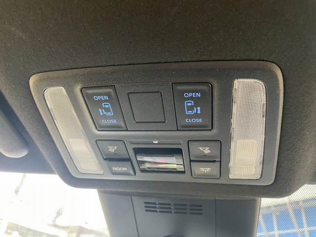 トヨタ&nbsp;ヴォクシーハイブリッドの画像7