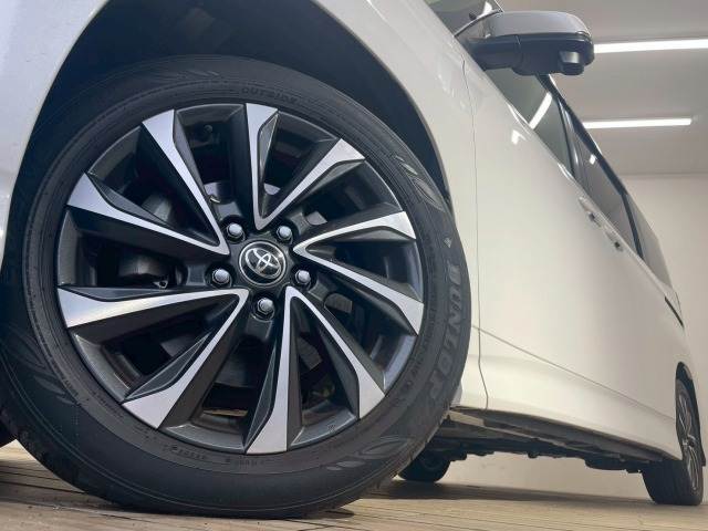 トヨタ&nbsp;ヴォクシーハイブリッドの画像19