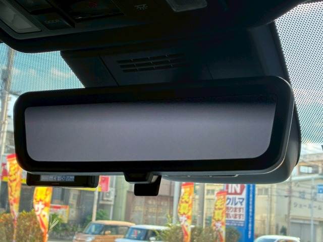 トヨタ&nbsp;ヴォクシーハイブリッドの画像5