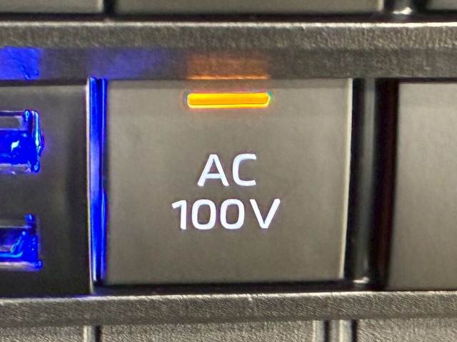 トヨタ&nbsp;ヴォクシーハイブリッドの画像9