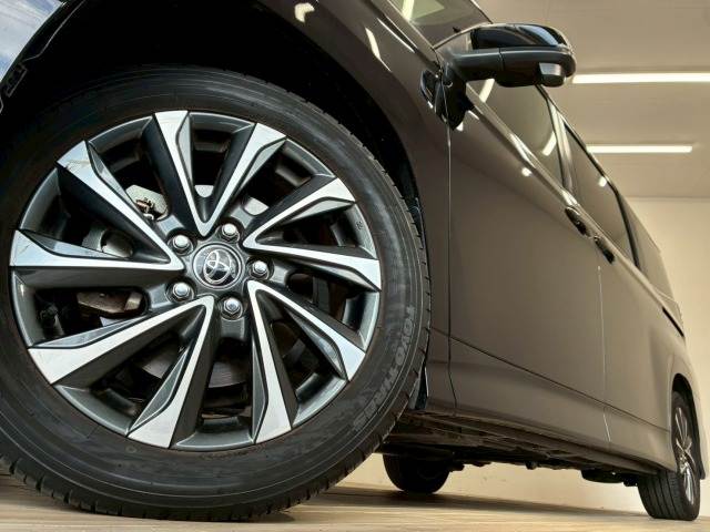 トヨタ&nbsp;ヴォクシーハイブリッドの画像19