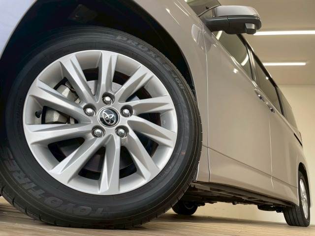 トヨタ&nbsp;ノアハイブリッドの画像19