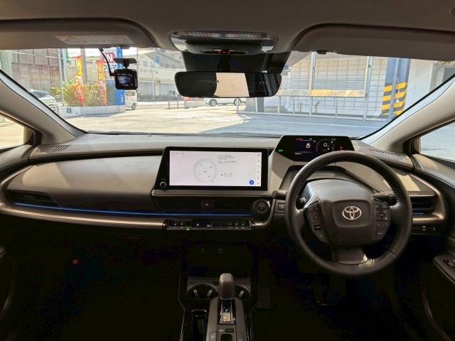 トヨタ&nbsp;プリウスの画像3