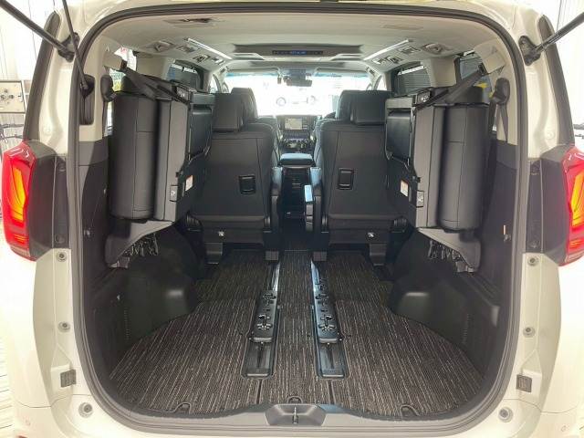 トヨタ&nbsp;アルファードの画像13