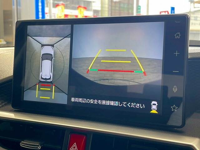 ロッキーPremium G HEV 内装他