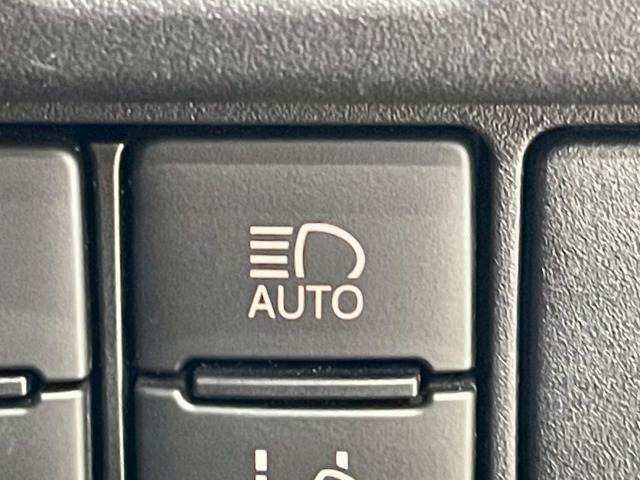 トヨタ ヴォクシーの画像7