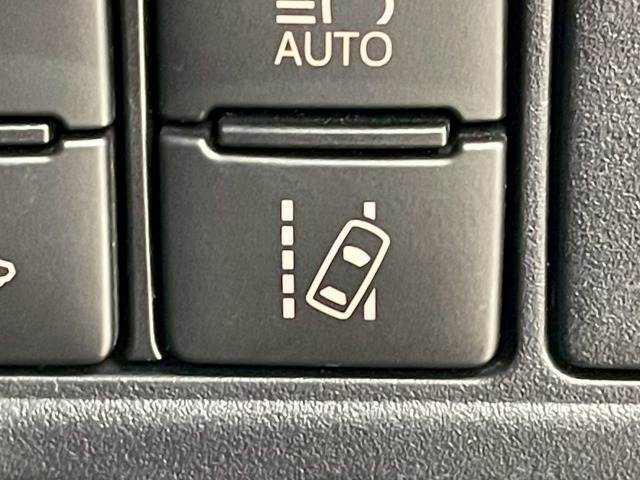 トヨタ ヴォクシーの画像8