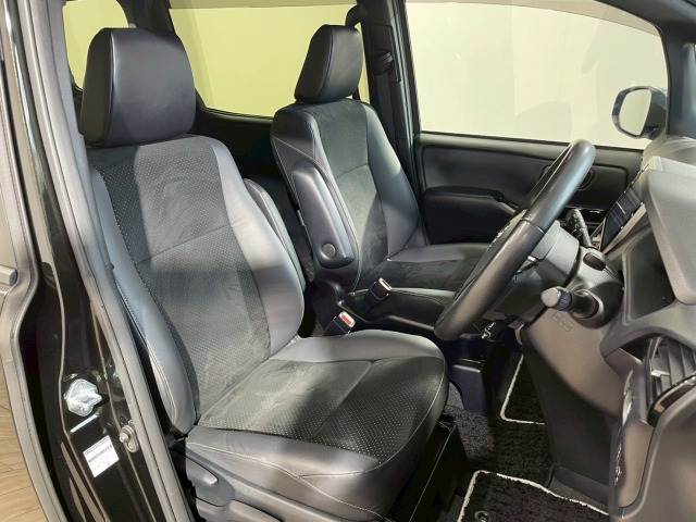 トヨタ ヴォクシーの画像10