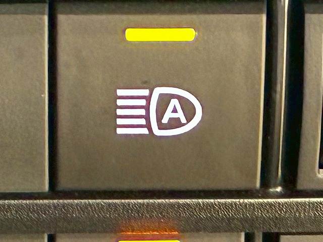 トヨタ&nbsp;ノアハイブリッドの画像5