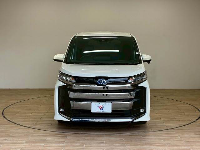 トヨタ&nbsp;ノアハイブリッドの画像13