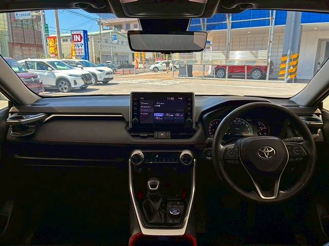 トヨタ&nbsp;RAV4の画像3