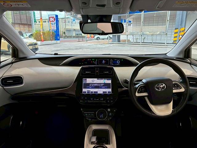 トヨタ プリウスの画像3