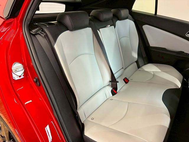 トヨタ プリウスの画像11