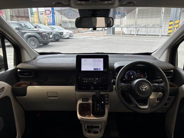 トヨタ&nbsp;シエンタハイブリッドの画像3