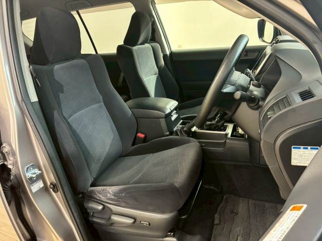 トヨタ&nbsp;ランドクルーザープラドの画像11