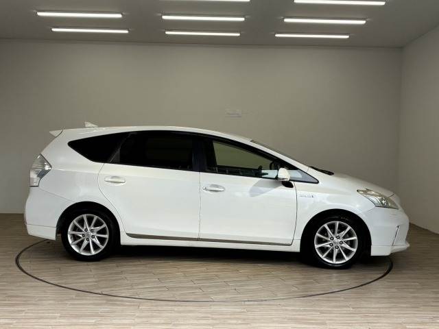 トヨタ プリウスαの画像15