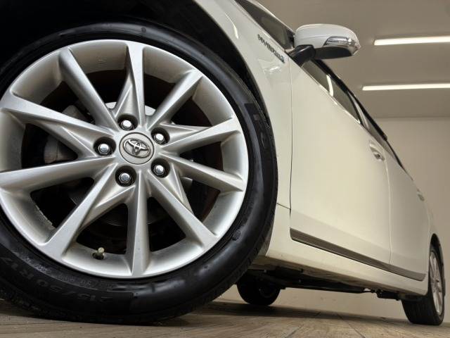 トヨタ プリウスαの画像19