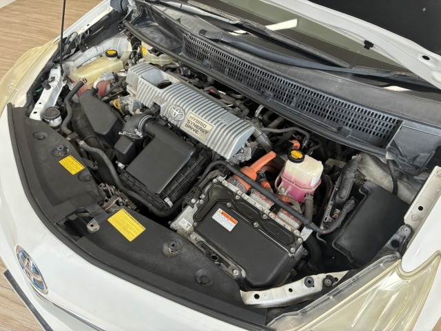 トヨタ プリウスαの画像20