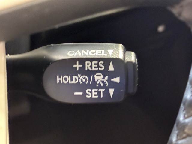 プリウスS “Safety Plus” 内装他