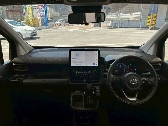 トヨタ&nbsp;シエンタハイブリッドの画像3