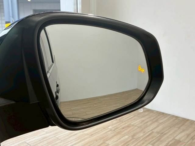 トヨタ&nbsp;ヴォクシーハイブリッドの画像6