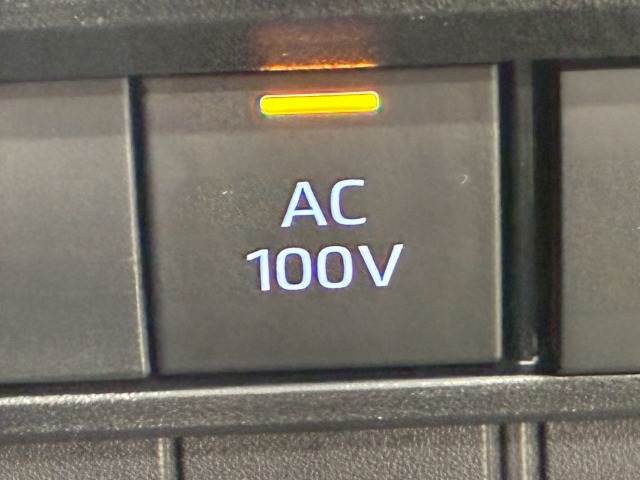 トヨタ&nbsp;ヴォクシーハイブリッドの画像9