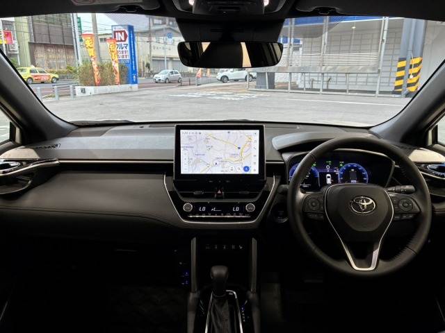 カローラクロスHYBRID Z 内装他