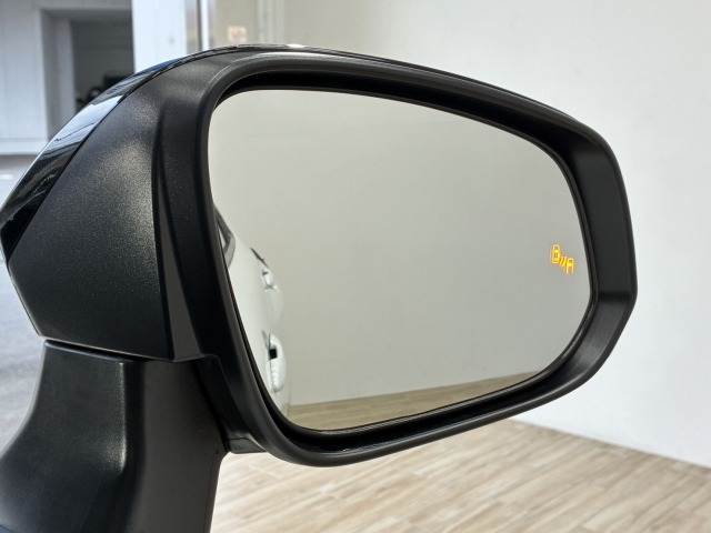 カローラクロスHYBRID Z 内装他