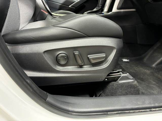 トヨタ カローラクロスの画像10