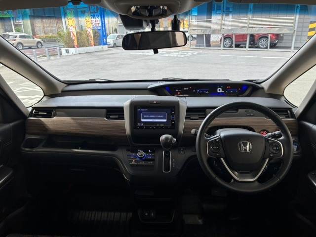 フリードCROSSTAR Honda SENSING 内装他