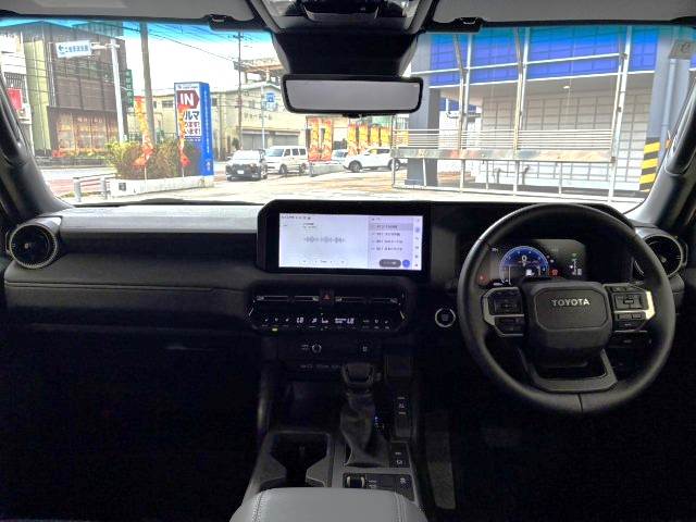 ランドクルーザー250VX 内装他