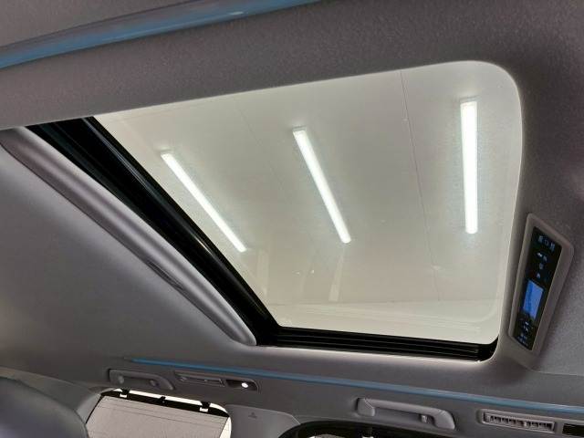 トヨタ&nbsp;アルファードの画像5