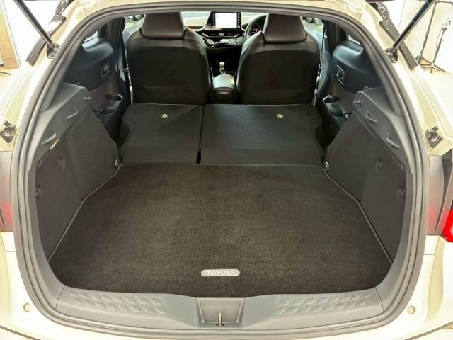 トヨタ&nbsp;C-HRの画像13