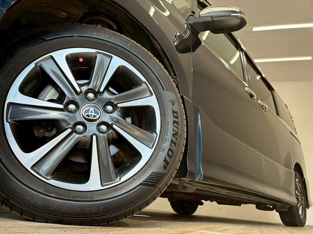 トヨタ&nbsp;ヴォクシーの画像18
