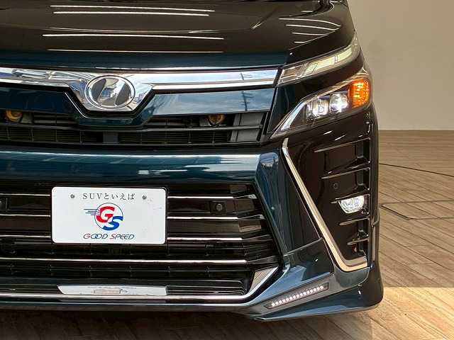 トヨタ&nbsp;ヴォクシーの画像19