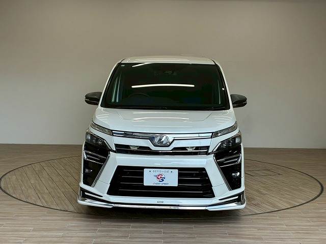 トヨタ&nbsp;ヴォクシーハイブリッドの画像14