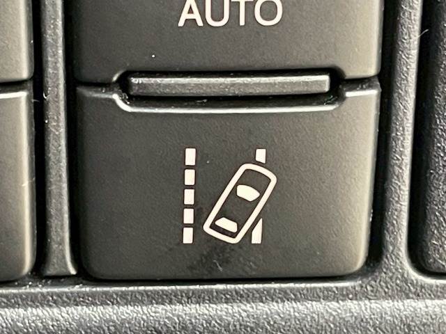 トヨタ&nbsp;エスクァイアハイブリッドの画像8