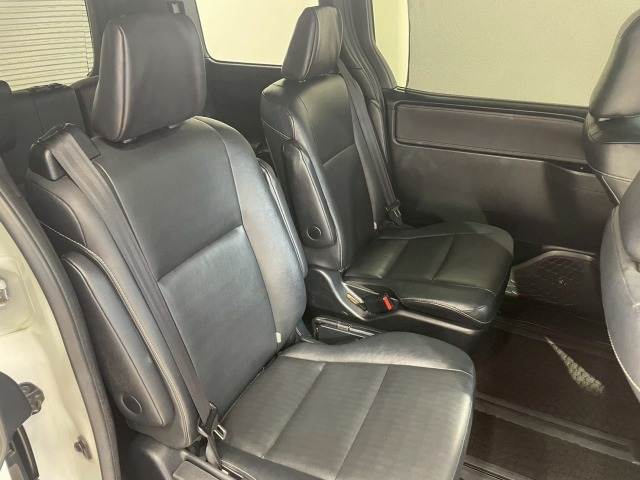 トヨタ&nbsp;エスクァイアハイブリッドの画像11