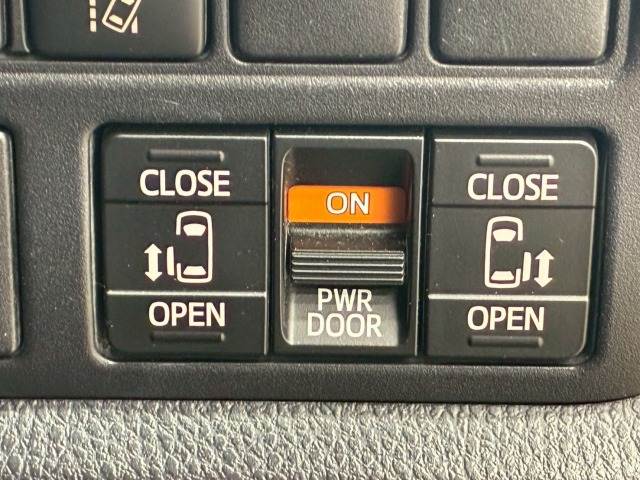 トヨタ&nbsp;ノアの画像5