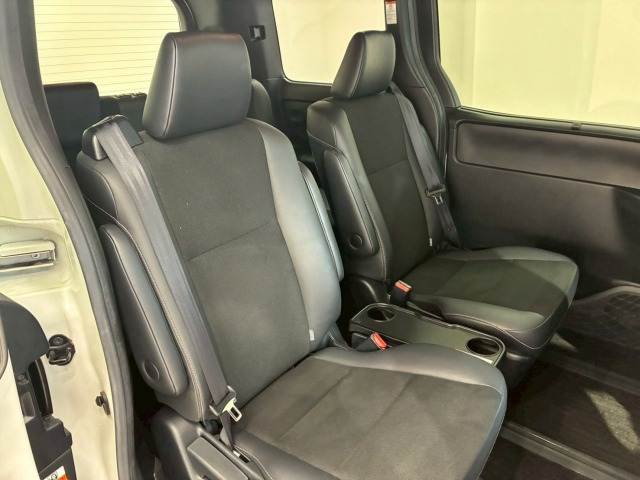 トヨタ&nbsp;ノアの画像11