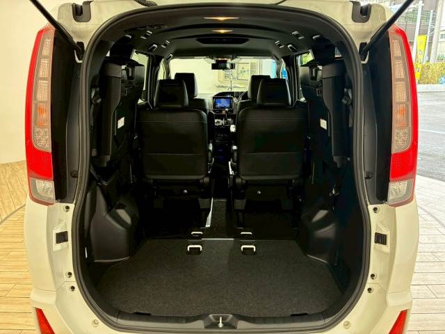 トヨタ&nbsp;ノアの画像13