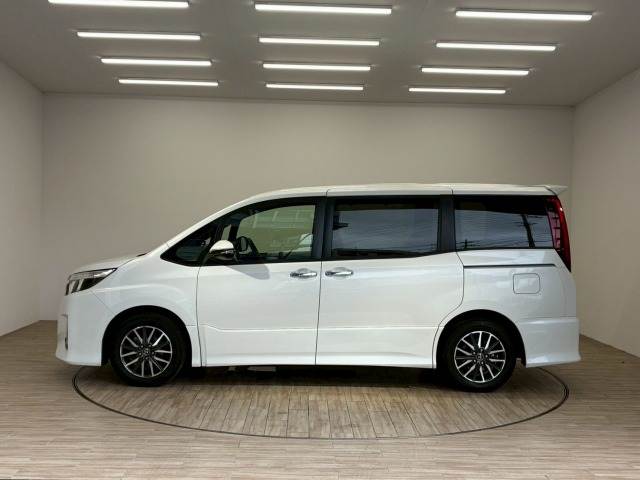 トヨタ&nbsp;ノアの画像16