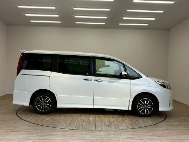 トヨタ&nbsp;ノアの画像17