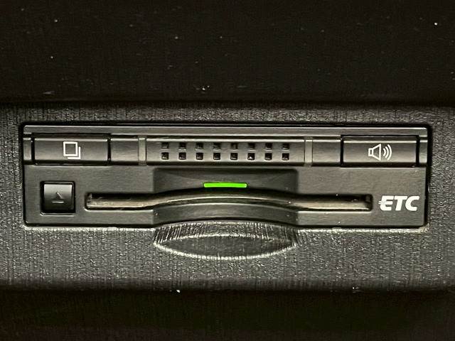 トヨタ&nbsp;プリウスαの画像8