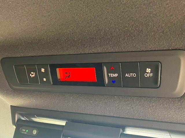 トヨタ&nbsp;エスクァイアの画像7